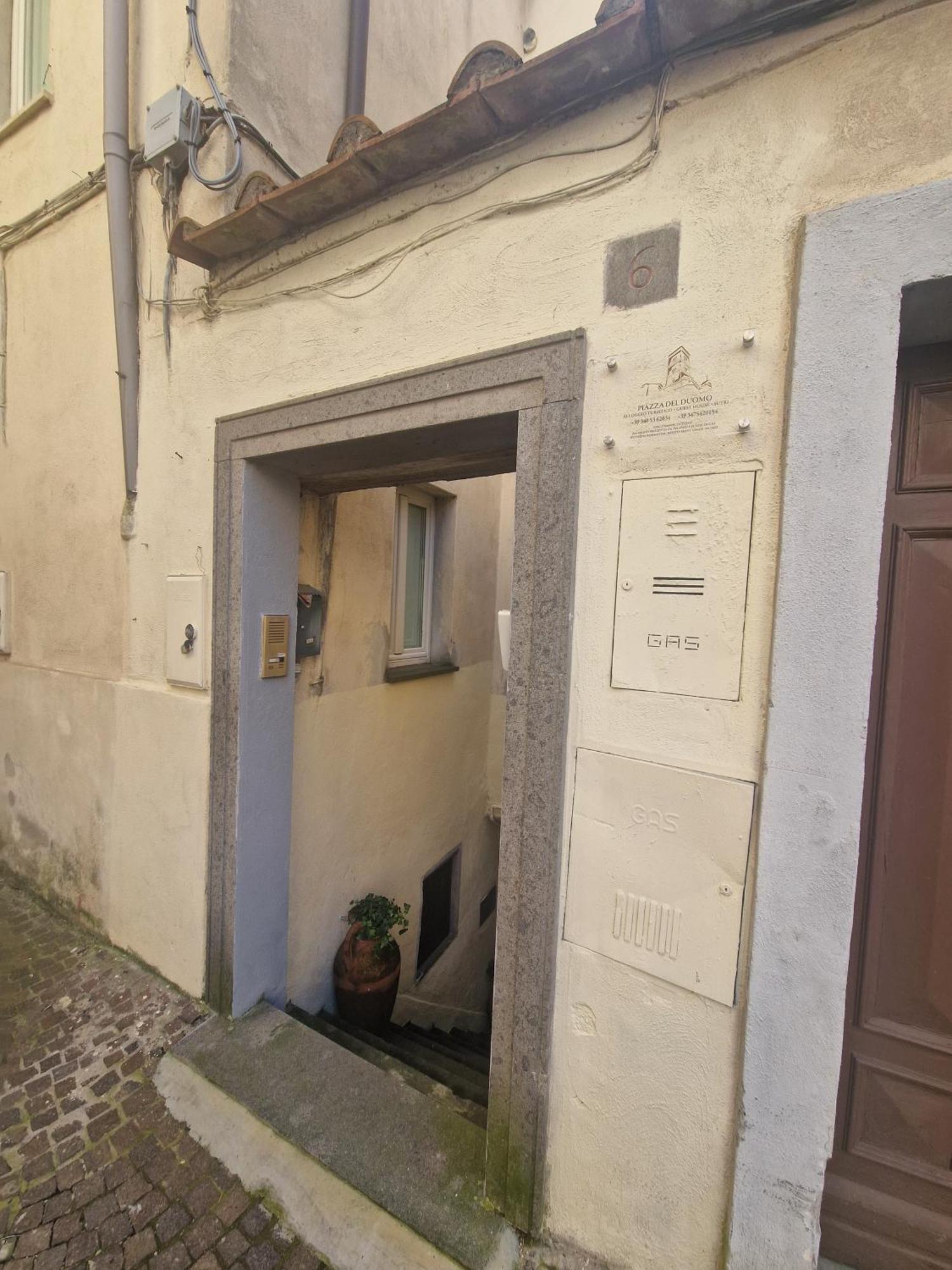 Piazza Duomo Casa Vacanze Sutri Eksteriør bilde