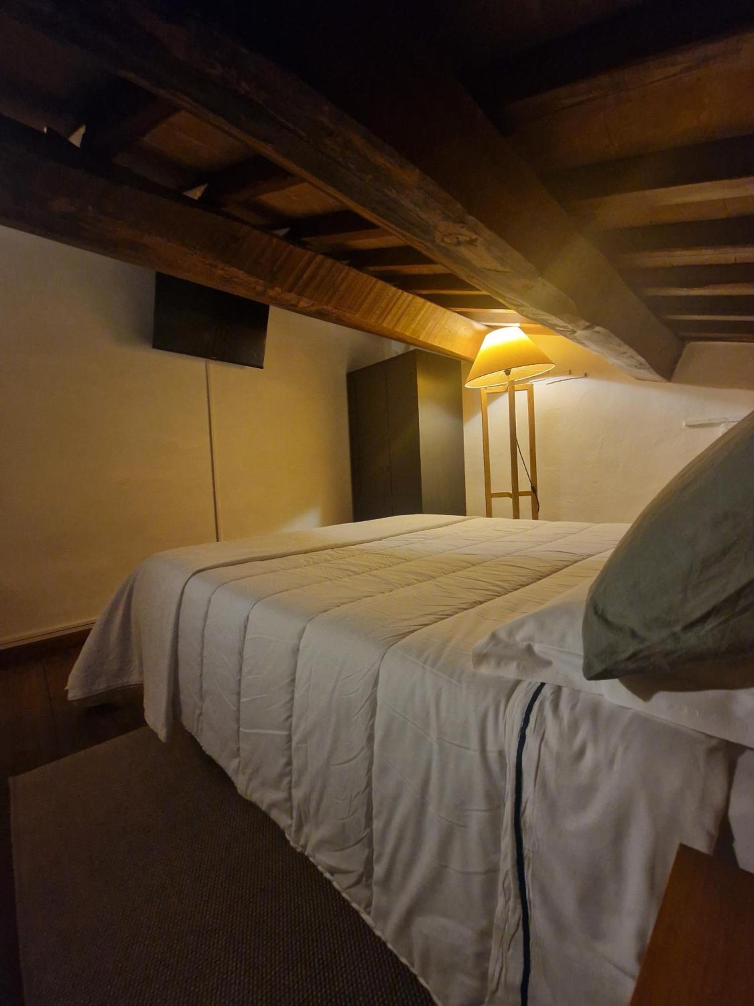 Piazza Duomo Casa Vacanze Sutri Eksteriør bilde